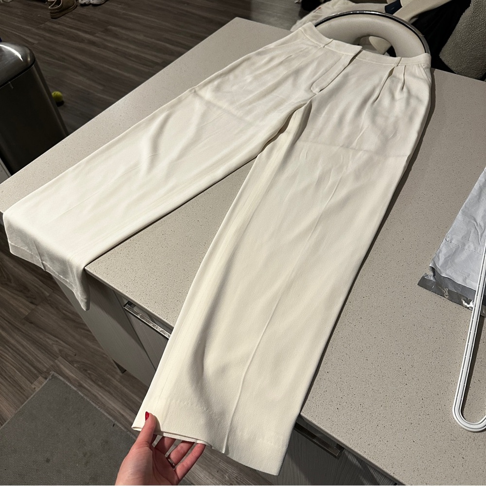 Club Monaco Women's Cream Dress Pants (matching set)